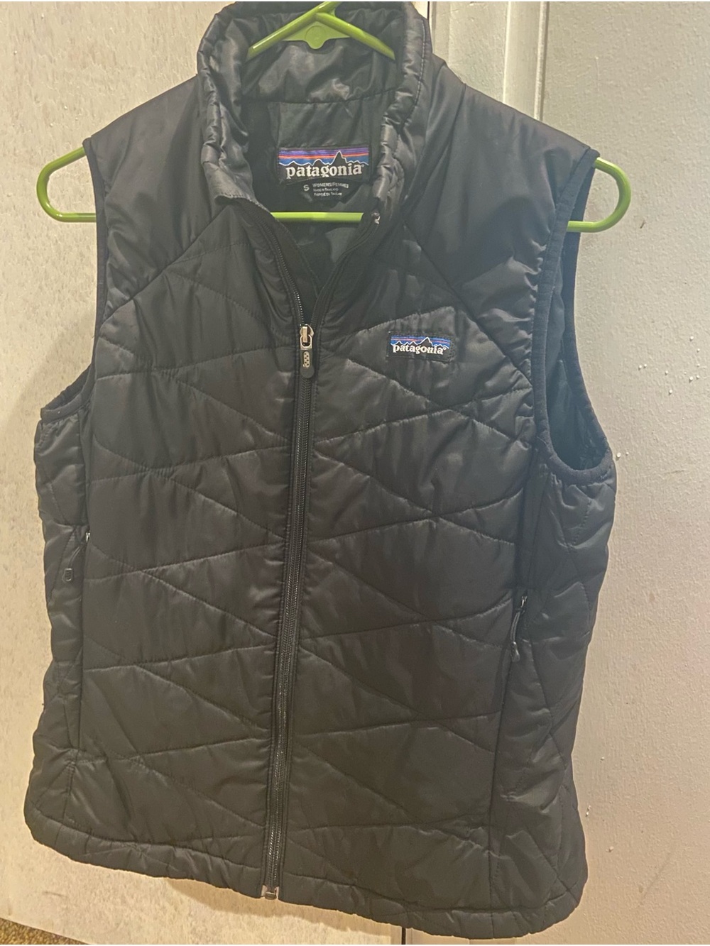 Patagonia Women’s Black Quilted Insulated Vest